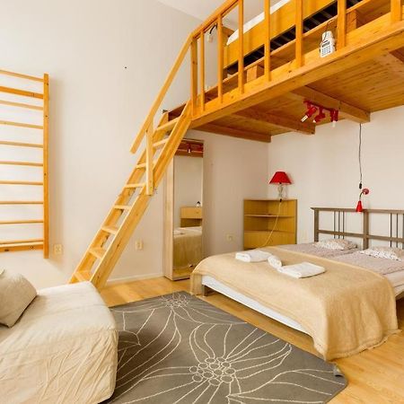 Szentkiralyi 5 - Double Basic In The City Center - Self-Check-In Budapest Luaran gambar